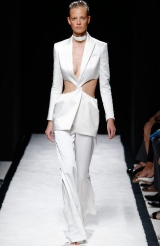  Balmain   ?