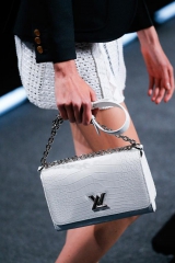 Louis Vuitton, H&M  Nike -    