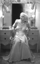   Versace: 10  