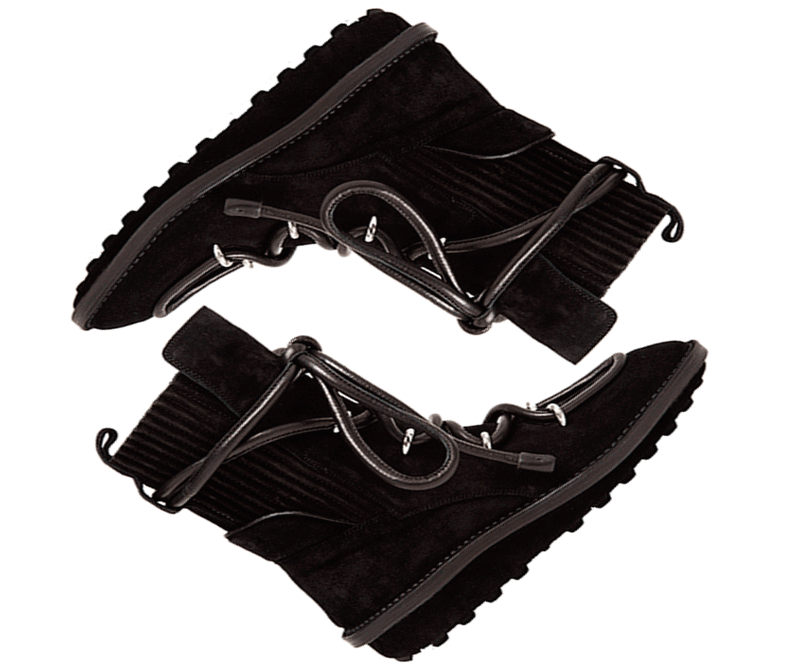  :  Balenciaga