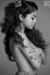       V Magazine