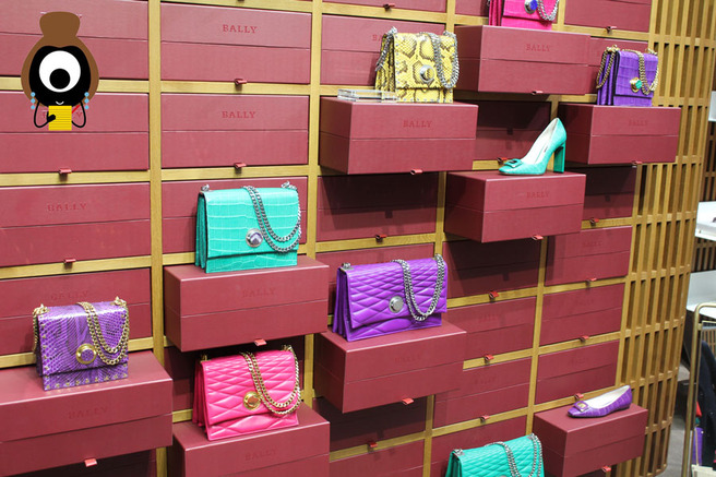 Valextra, Bally