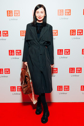      Uniqlo    