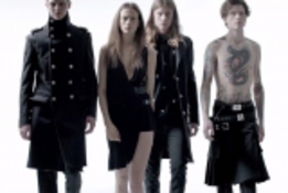 -:   Versus Versace