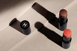    Chanel Les Beiges