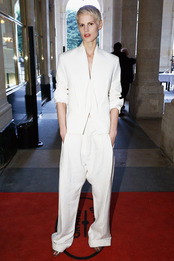      Mytheresa.com     