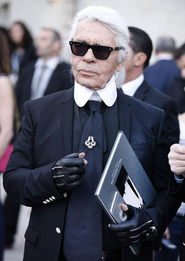  :     British Fashion Awards