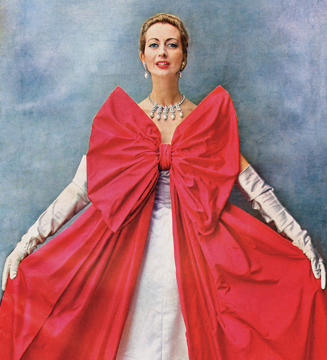  Vogue:  2016