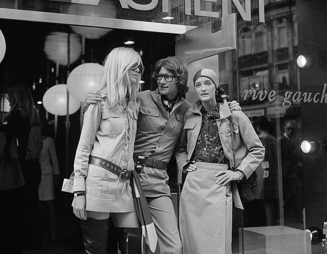   Yves Saint Laurent  - Resee