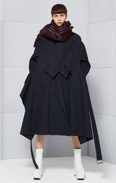  :  Balenciaga