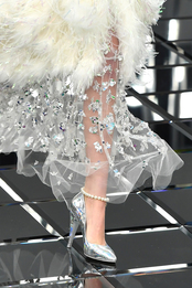 ��������������� ����� � ��������� �������� �� ������� �� ������ Chanel Couture