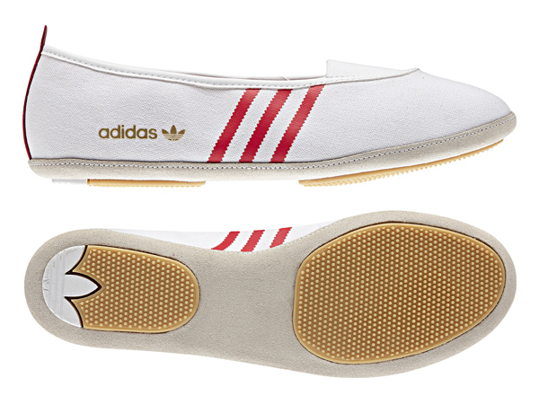 Коллекция обуви и аксессуаров Adidas Originals весна-лето 2011 Коллекция обуви и аксессуаров Adidas Originals весна-лето 2011