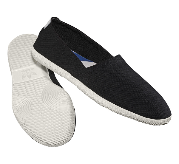 Коллекция обуви и аксессуаров Adidas Originals весна-лето 2011 Коллекция обуви и аксессуаров Adidas Originals весна-лето 2011