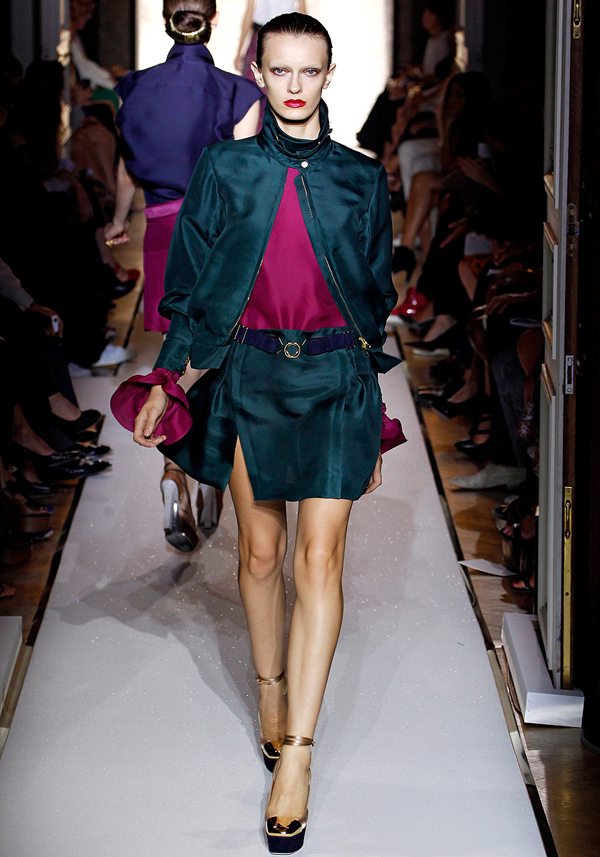 Yves Saint Laurent весна-лето 2012 Yves Saint Laurent весна-лето 2012