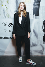 ����� ���������� �� ��������� � ����� ������� ������� Maison Margiela Mutiny