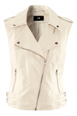     --   H&M