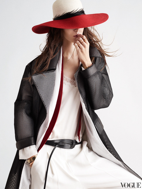  VOGUE:    2013