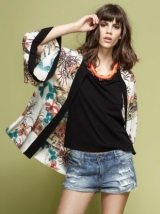  Stradivarius April 2013