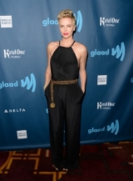  :      Jason Wu