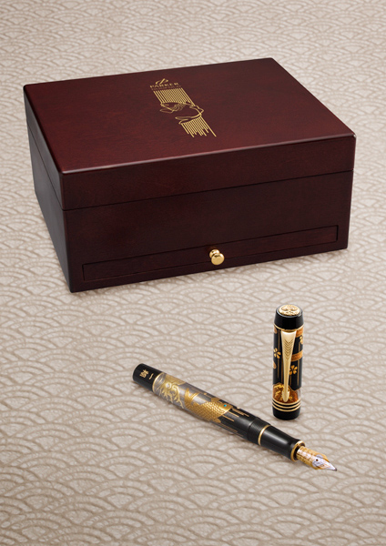 Parker Duofold Leaping Carp Makie Limited Edition