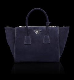  :  Prada