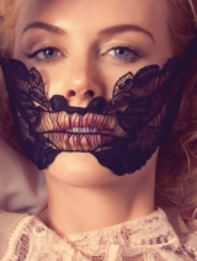   :     Vogue