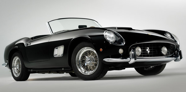   Ferrari Leggenda e Passione