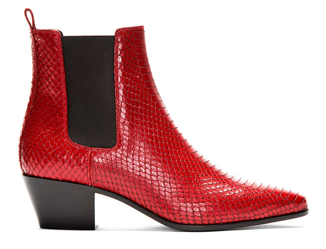  :  Saint Laurent