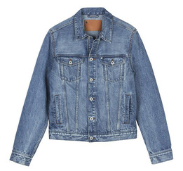  :  H&M